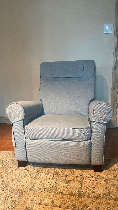 Ikea MUREN recliner chair - chaise dans Chaises, Fauteuils inclinables  à Ville de Montréal - Image 3