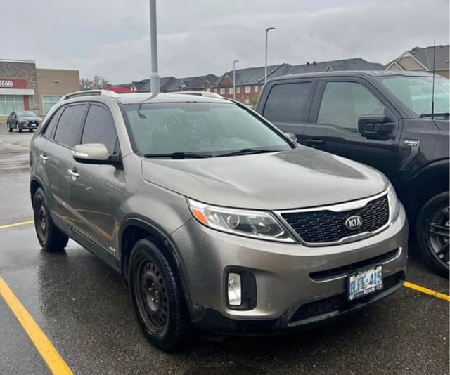 REDUCED 2014 Kia Sorento LX 7 Seater in Cars & Trucks in Markham / York Region