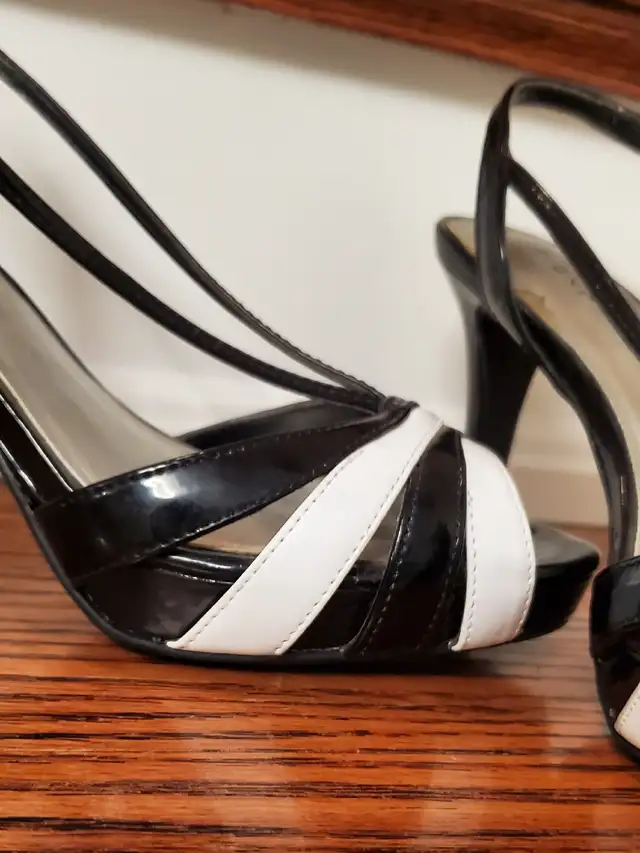 Womens Ladies Shoes Heels in Women's - Shoes in Oshawa / Durham Region - Image 6