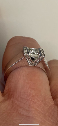 14k Diamond engagement ring  
