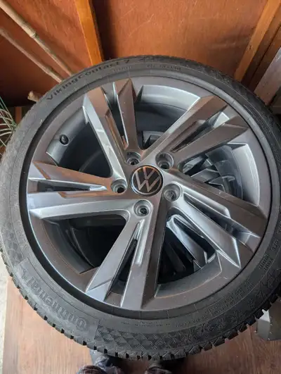 Selling set of 17" alloys with Continental Viking Contact 7 winter tires 205/50 r 17 - gently used a...