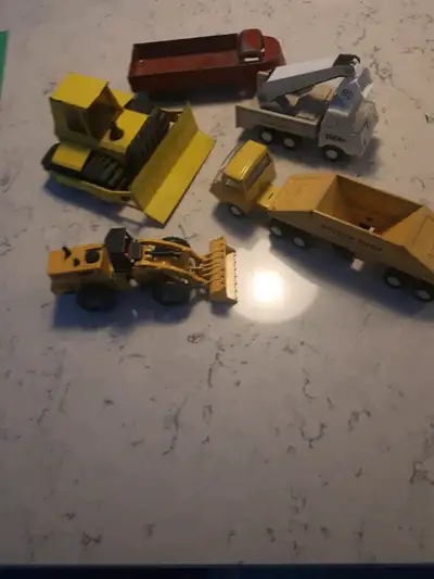 majorette front end loader tonka bottom dump tonka bell system red structto truck tonks bull dozer l...