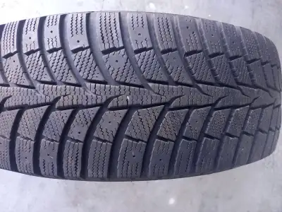 2 pneu hiver laufeen winter 225-60-r17 10/32 bon pour 3 hiver 200$ les 2 514|452|9727