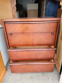 Dresser 4 drawers