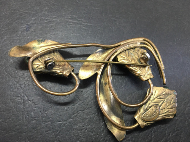 Harlem Adler NYC Brooch / Pin in Jewellery & Watches in Medicine Hat - Image 2