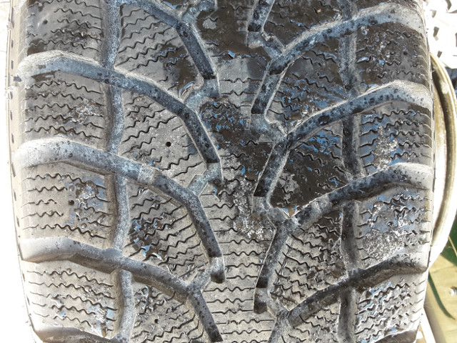 4 cooper arctic claw winter tires. in Tires & Rims in Bridgewater - Image 2