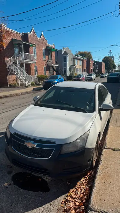 ✅ Voiture en assez bon état général, bien entretenue. ✅ Tout fonctionne sauf la climatisation et le...