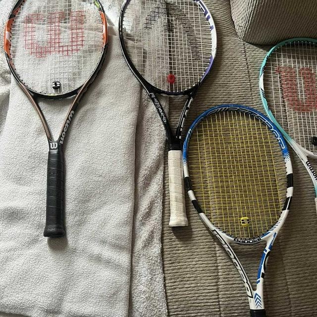 ** 6 BARELY USED TENNIS RACQUETS AWESOME FOR THE FAMILY! ** Tennis
