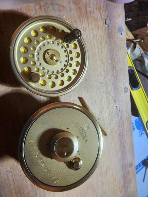 Hardy fly reel. Golden sovereign 8/9 in Fishing, Camping & Outdoors in City of Halifax - Image 2
