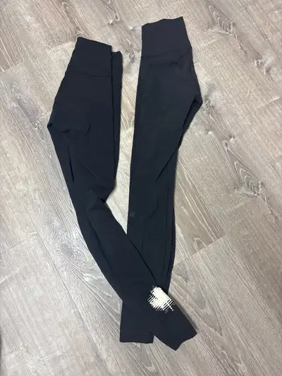 women’s size 4 lululemon leggings olympic edition $20 for one pair or $35 for both