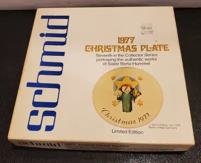 VINTAGE 1977 HUMMEL CHRISTMAS PLATE SISTER BERTA HUMMEL SCHMID, View more