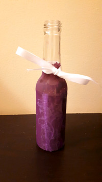 6 purple decorative bottles