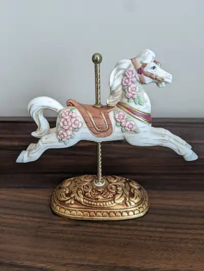 PLEASE NOTE: Pickup location is Baden, ON (15 minutes west of Kitchener) OR Some days I can meet up...