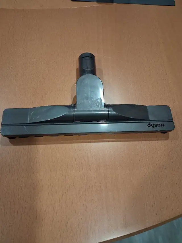 Dyson Articulating Hard Floor Tool