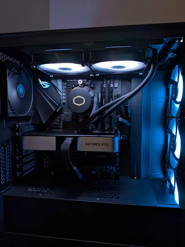 Custom Gaming PC in Desktop Computers in City of Toronto - Image 4