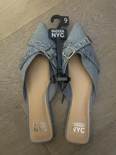 NEW! Women’s Madden Flats Size 9, View more