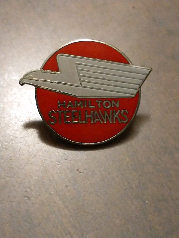 Beautiful defunct OHL Hamilton Steelhawks dated 1986 lapel pin in Arts & Collectibles in City of Toronto - Image 3