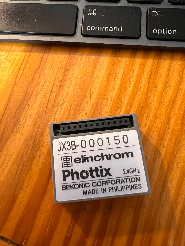 Sekonic L-858D L-858D-U light meter Elinchrom Phottix module. in Cameras & Camcorders in Mississauga / Peel Region - Image 2