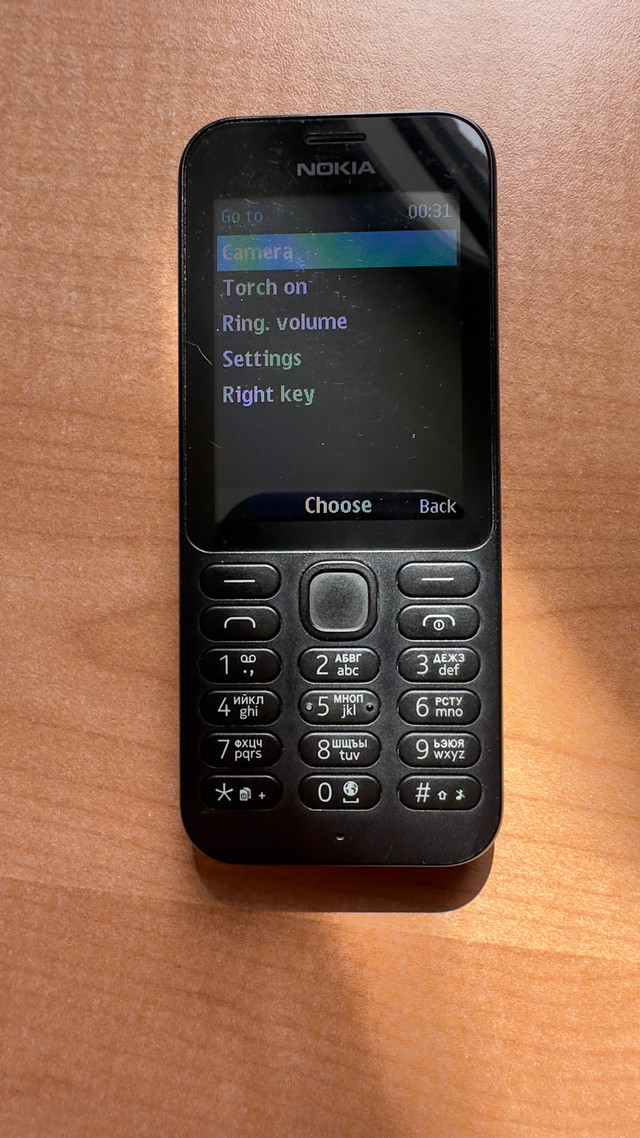 [$40] - NOKIA RM-1110 DUAL SIM MICROSOFT CELLPHONE in Cell Phones in Markham / York Region - Image 3