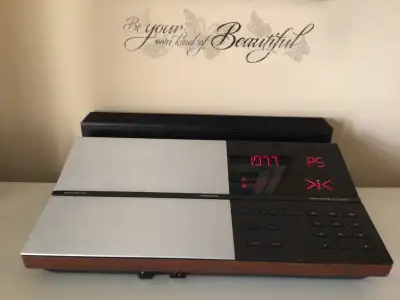 For sale is a very nice and rare Bang & Olufsen Beomaster 6000 HiFi-Stereo Receiver. A masterpiece o...