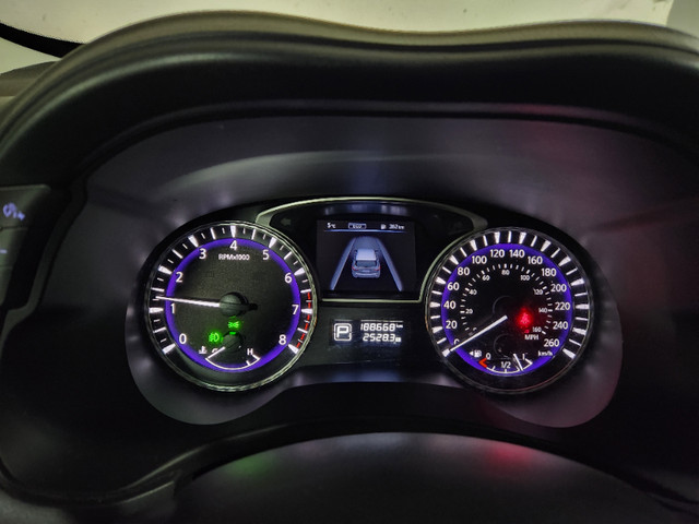 2015 Infiniti QX60 AWD 4dr in great driving condition dans Autos et camions  à Ville de Toronto - Image 4