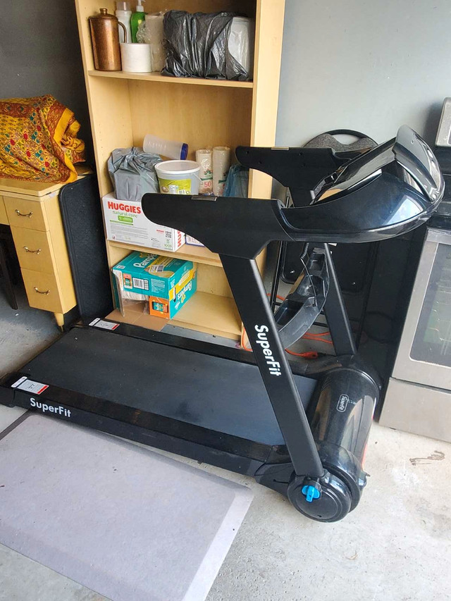 Treadmill  in Exercise Equipment in Mississauga / Peel Region - Image 3