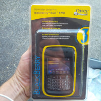 Blackberry Bold 9700 Otter Box