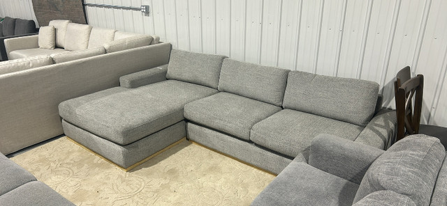 Brand new sofa with chaise in Couches & Futons in Winnipeg - Image 2