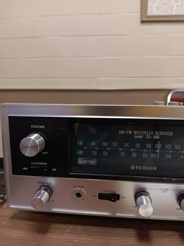 Pioneer SX-800 Vacuum Tube Stereo Receiver Working in Stereo Systems & Home Theatre in Mississauga / Peel Region - Image 3