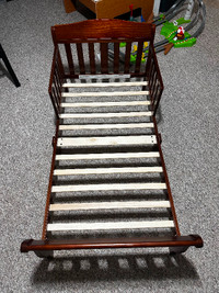 Toddler bed