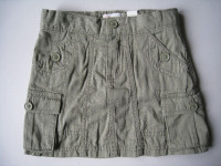 New - Children’s Place Skirt/Shorts - 4T