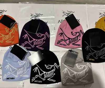 bonnet Arc’teryx, View more