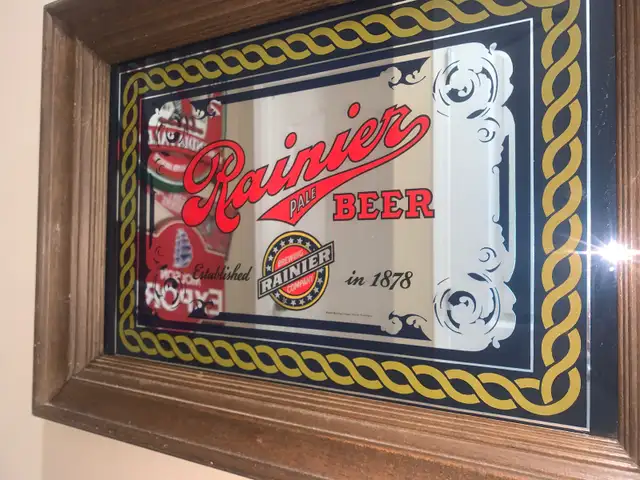 vintage Rainier beer mirror bar sign excellent condition in Arts & Collectibles in Calgary - Image 4