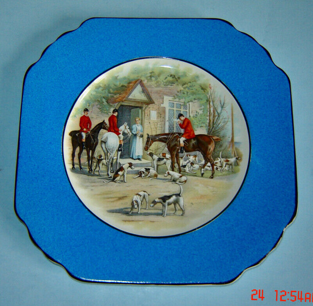 Rare Antique Wedgwood Dark Blue Fox Hunting Scene Plate in Arts & Collectibles in City of Toronto