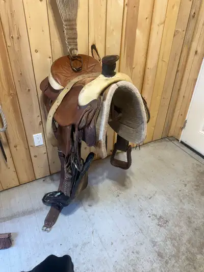Horse saddle