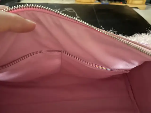 Sugar Thrillz Bag/Purse open to offers in Women's - Bags & Wallets in Prince Albert - Image 7