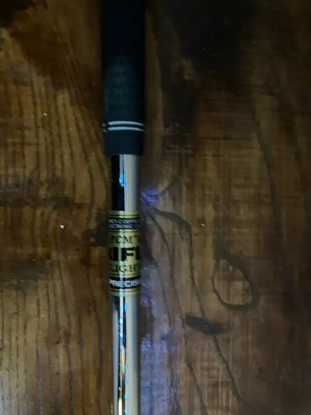 TaylorMade RH RAC 4 Iron Wedge Club in Golf in Ottawa - Image 5