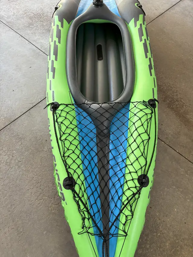 Intex Challenger Inflatable Kayak in Water Sports in Edmonton - Image 4