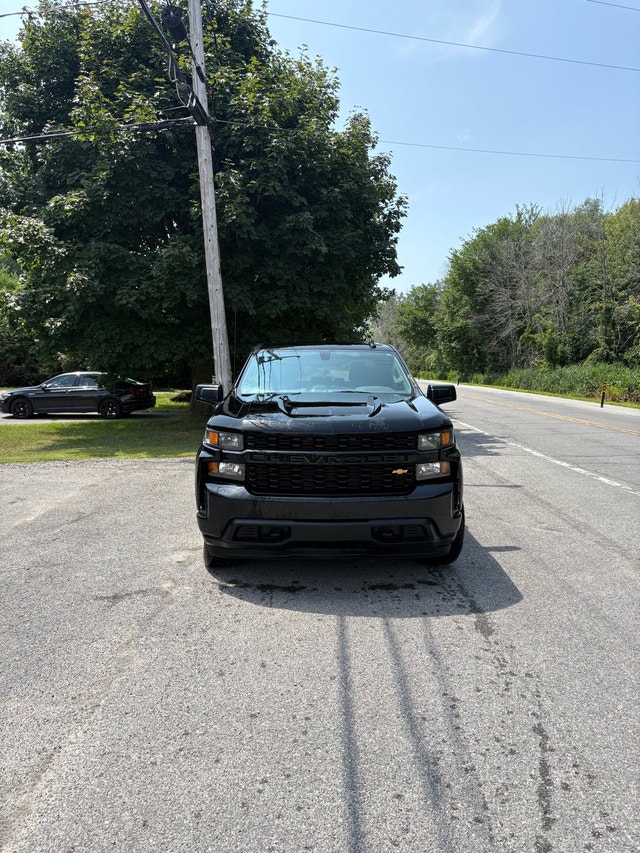 Chevrolet Silverado 2022 Custom — photo 5