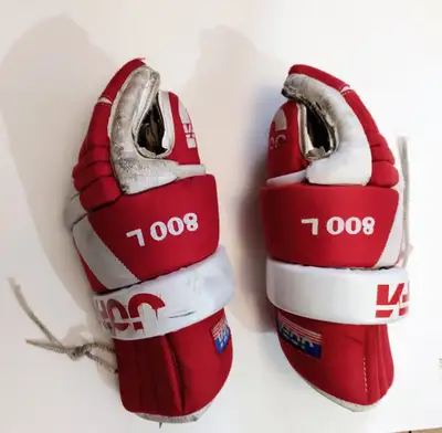 Vintage JOFA 800L Hockey Gloves, View more