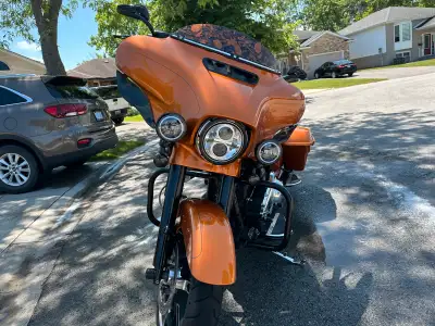 For Sale: 2015 Harley-Davidson Street Glide Special–Stage 2 Screamin’ Eagle–Amber Whiskey Color: Amb...