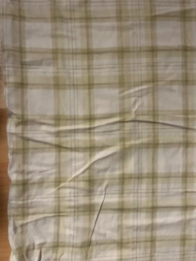 Twin sheet set $15, 2 pillowcases, fire trucks, 100% cotton ++++ in Bedding in Oakville / Halton Region - Image 11