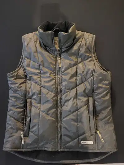 Puffer vest -Medium - New - by Fairweather, View more