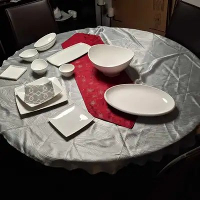 set de vaisselles, View more