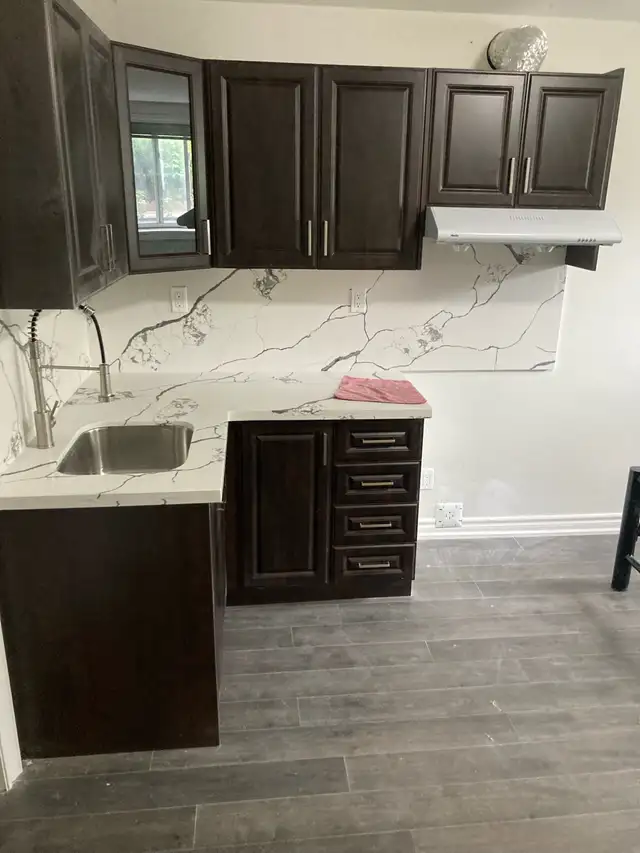 ROOMS 4 RENT in Room Rentals & Roommates in City of Toronto - Image 6