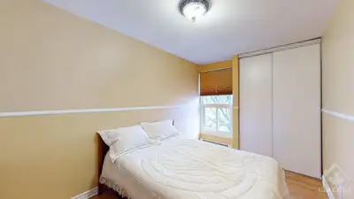 Great Room with Double Bed all included, July 1st