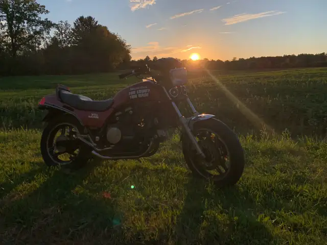1983 Honda vf750s saber v45 in Dirt Bikes & Motocross in St. Catharines - Image 2