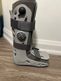 Walking Boot (for broken leg)