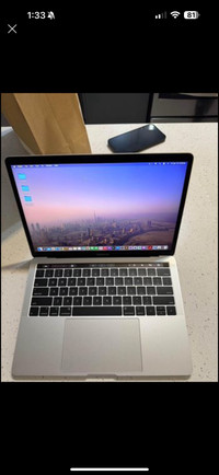 Macbook pro 13inch 2019 with Touch