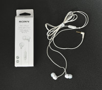 Sony MDR-EX15AP/W In-Ear Wired Headphones With Mic White